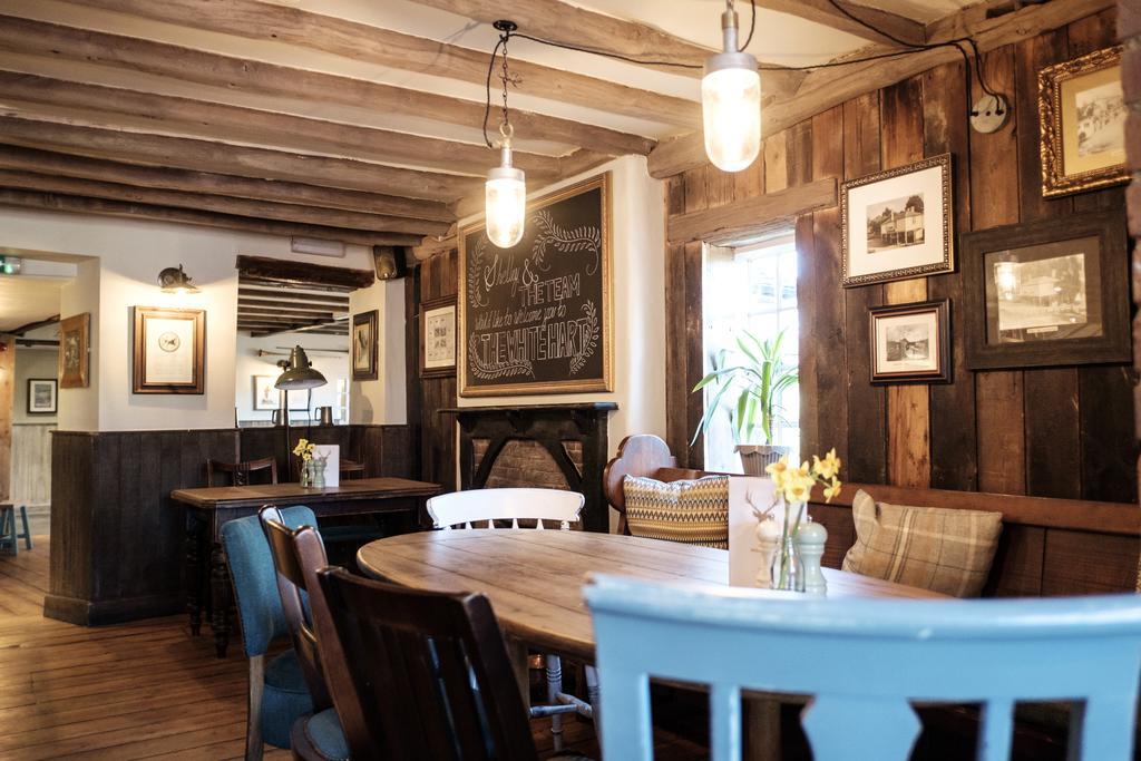 The White Hart Hotel สต็อคบริดจ์ ภายนอก รูปภาพ