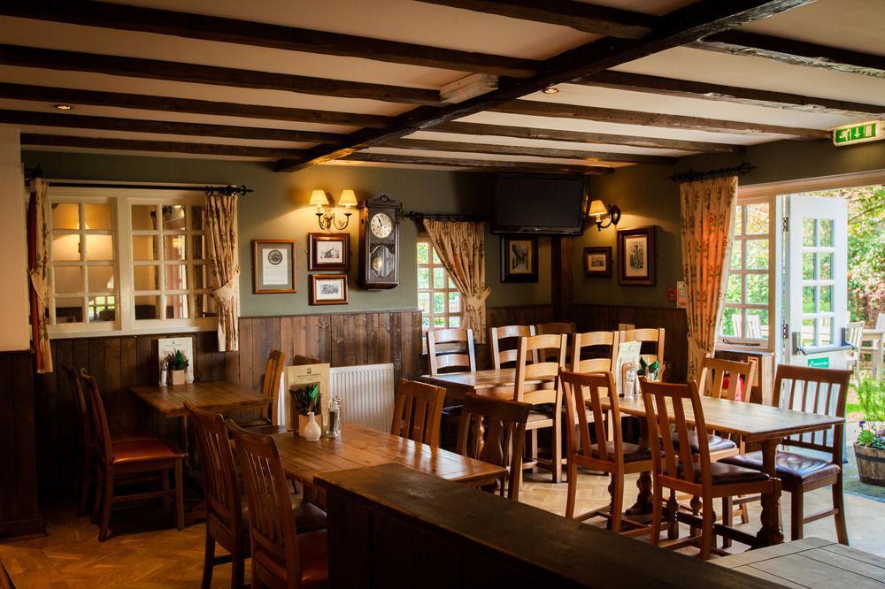 The White Hart Hotel สต็อคบริดจ์ ภายนอก รูปภาพ