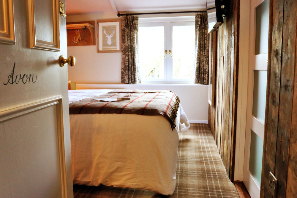 The White Hart Hotel สต็อคบริดจ์ ภายนอก รูปภาพ